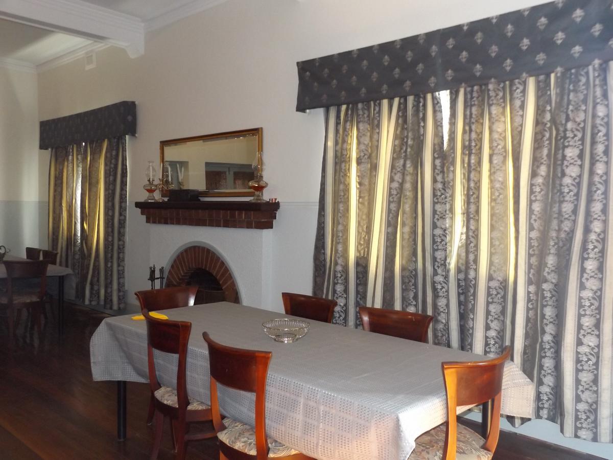 Queen Of The Murchison Guest House & Cafe Cue Eksteriør bilde
